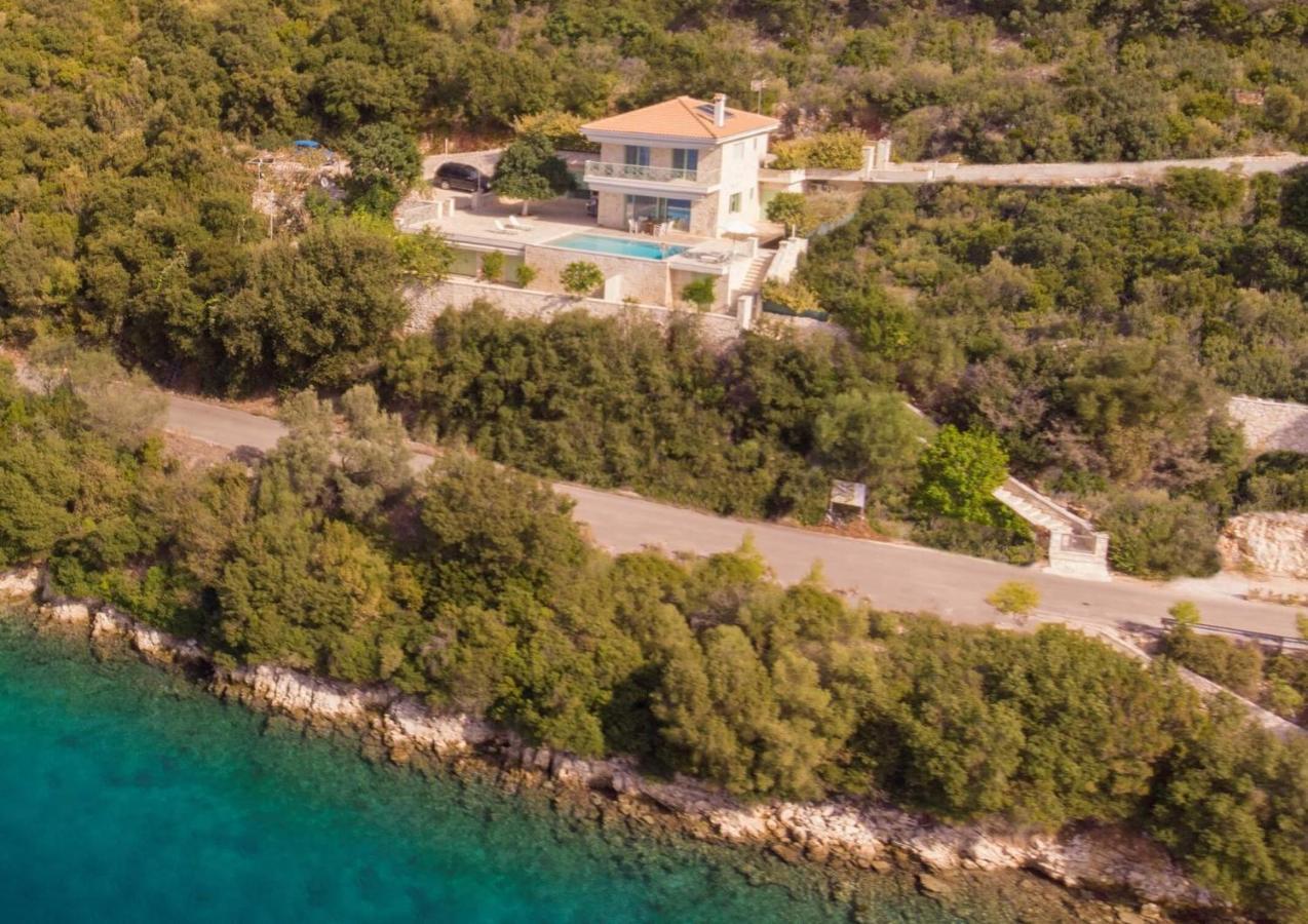 Meganisi Blue Apartment Spartokhórion Buitenkant foto